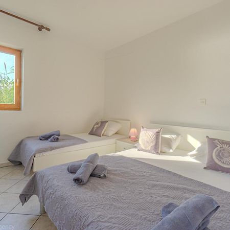 Bepic Quiet Location On A Beautiful Bay Appartement Metajna Buitenkant foto